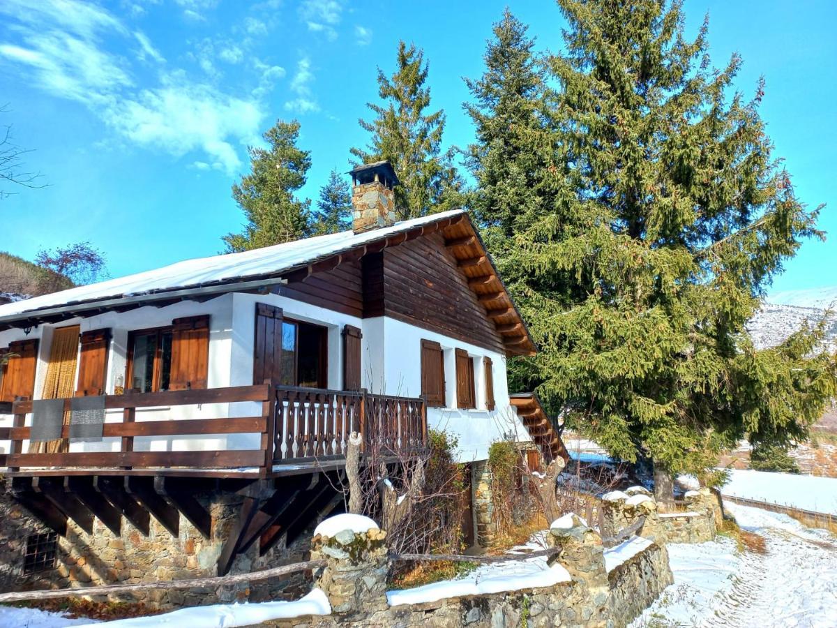 Can Serraima, Casa Rural A Prop De La Cerdanya Neva エクステリア 写真